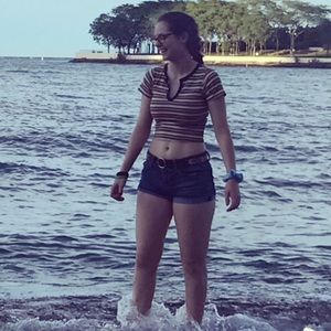 Meet your Posher, Jesselyn